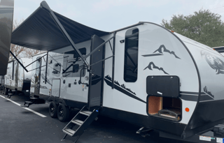 2022 Forest River RV Cherokee Black Label 274BRBBL