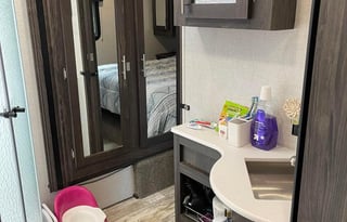 Sam & JP’s Kid approved camper rental !