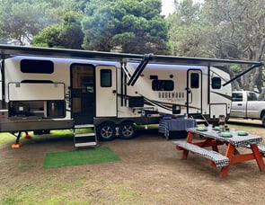 Forest River RV Rockwood Ultra Lite 2706WS