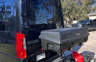 2022 Supreme Sprinter. Fully loaded. Seats 12.