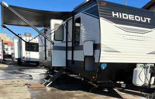 Family Friendly RV outfitted for any adventure!