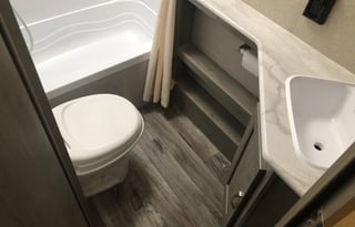 2019 Palomino Puma XLE Lite 27RBQC