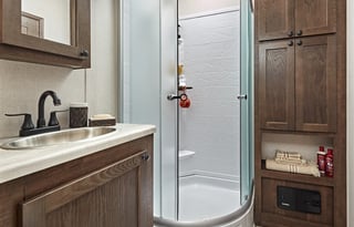 AGA 9 -	2021 Forest River RV XLR Hyper Lite 2815