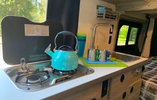 "TravelDodge" 2022 Winnebago Solis 59P