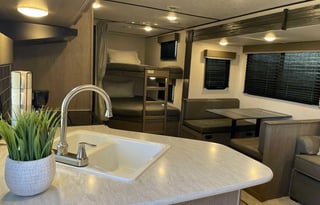 2021 Keystone RV Hideout 26BHWE ** DELIVERY ONLY**