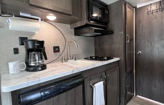 Compact Luxury | Sleeps 5 | Tow or Delivered
