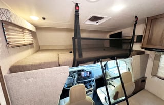 2020 Forest River Coachmen Freelander 31BH BMN1245