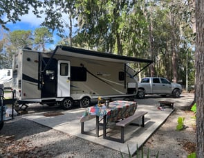 Coachmen RV Freedom Express Ultra Lite 246RKS