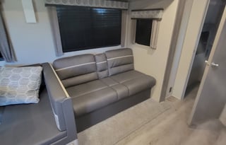 Spectacular and Super Comfortable Travel Trailer