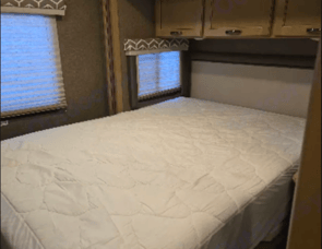Thor Motor Coach Daybreak 22DB