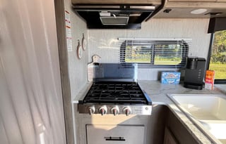 ⭐️2021 CLASS C RV, EASY TO DRIVE AND READY TO GO⭐️