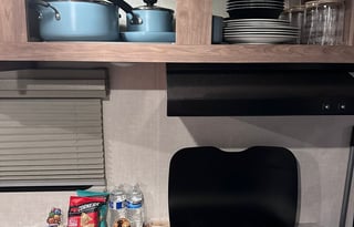 The Labrador Lodge – Pet-Friendly, Off-Grid Camper