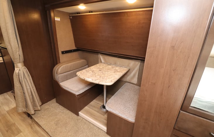 Bunkroom Dinette converts to bed