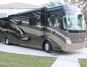 Thor Motor Coach Montecito 40J