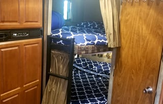 Creek Side Family Memory Maker