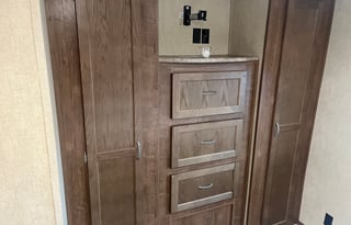 2017 Gulf Stream RV Conquest 30FRK