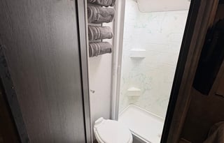 Gypsy | Cozy, Compact & Ready for the Open Road!