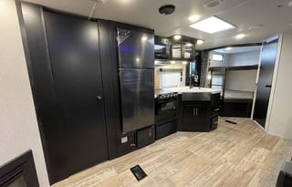 2022 Forest River RV Cherokee 264DBH (VIN 7713)