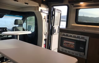 GLAMPING AT ITS FINEST /Mercedes Chassis/ Tiffen