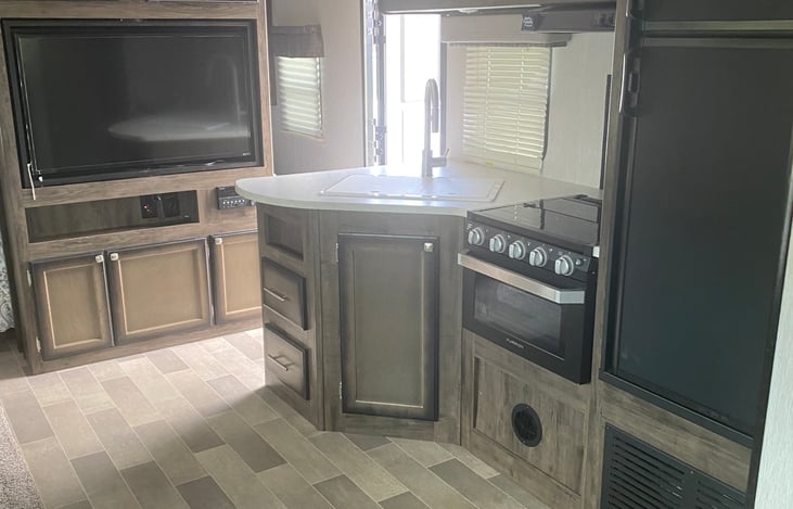 Swivel tv for viewing in living room or in master bed