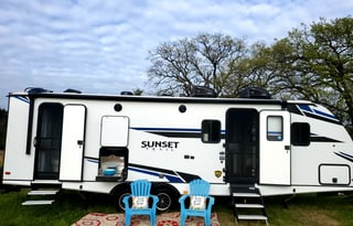 THE TEXAS KING! 2021 CrossRoads RV Sunset Trail