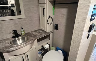 Ramblin' Renata RV Rental