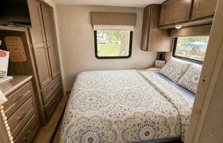 YoYo - Your Retreat on Wheels