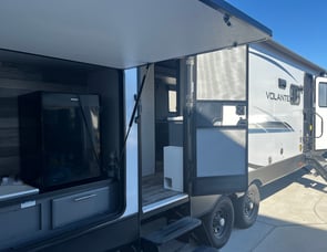 CrossRoads RV Volante 32SB