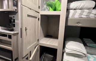 Pocono Camping: Big Family, Zero Hassle!!