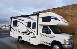 2020 Forest River RV Sunseeker 2250LE Ford