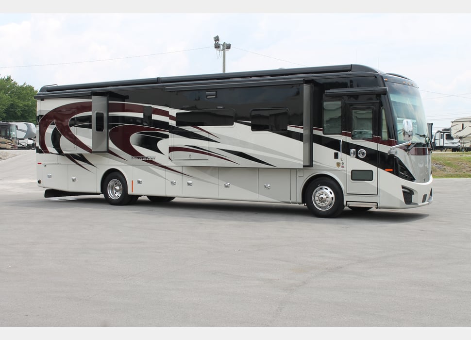 Class A Motor Home rentals in Cloverdale