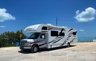 2019 Thor Freedom Elite (One Way Available)