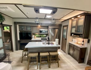 Grand Design Solitude S-Class 3740BH