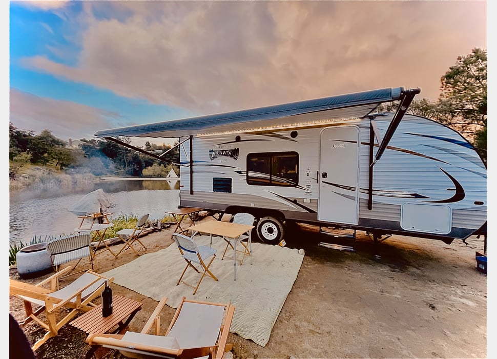 Travel Trailer rentals in Irvine