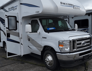 Thor Motor Coach Freedom Elite 24HE