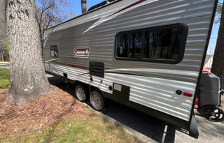 2019 Dutchmen RV Coleman Lantern Series 202RD