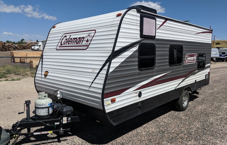 Sleeps 5, Ready to Roll! | RVshare