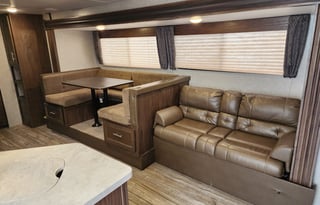 Let's Hookup Rentals