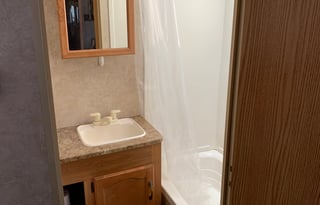 Family Friendly RV Rental, 1/2 ton towable.