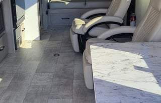 2024 Grand Design Momentum 22MAV (27ft)