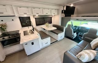 2024 East To West Entrada 3100FB ***Bunks*** 1708