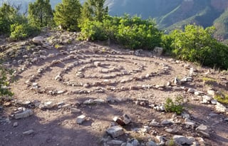 4WD All-Season "Rosie" UNLIMITED MILES + Starlink