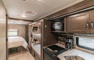 2020 Thor Motor Coach Freedom Elite -RV Goldie