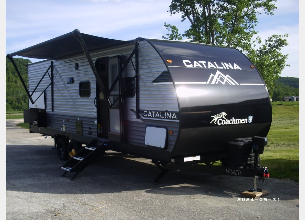 Travel Trailer rentals in Madison