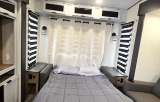 2024 Forest River Arctic Wolf Suite 3660