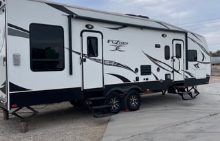 2012 Keystone RV Fuzion 300