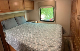 2018 Winnebago Minnie Winnie 31G