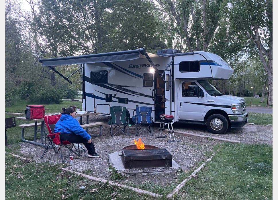 Class C Motor Home rentals in Moffat