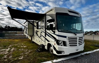 River-2021 Forest River FR3 32DS