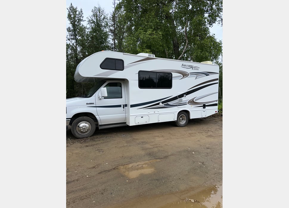 Class C Motor Home rentals in Anchorage